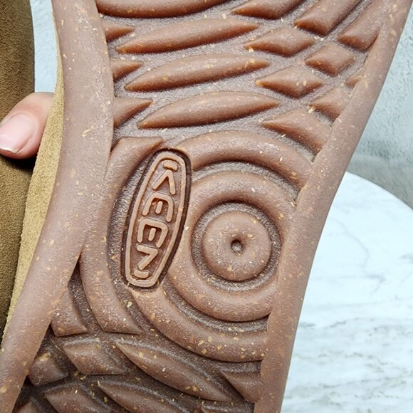 Keen Shoes Womens Size 7.5 Brown Slip On Flats *GUC* - Picture 8 of 12